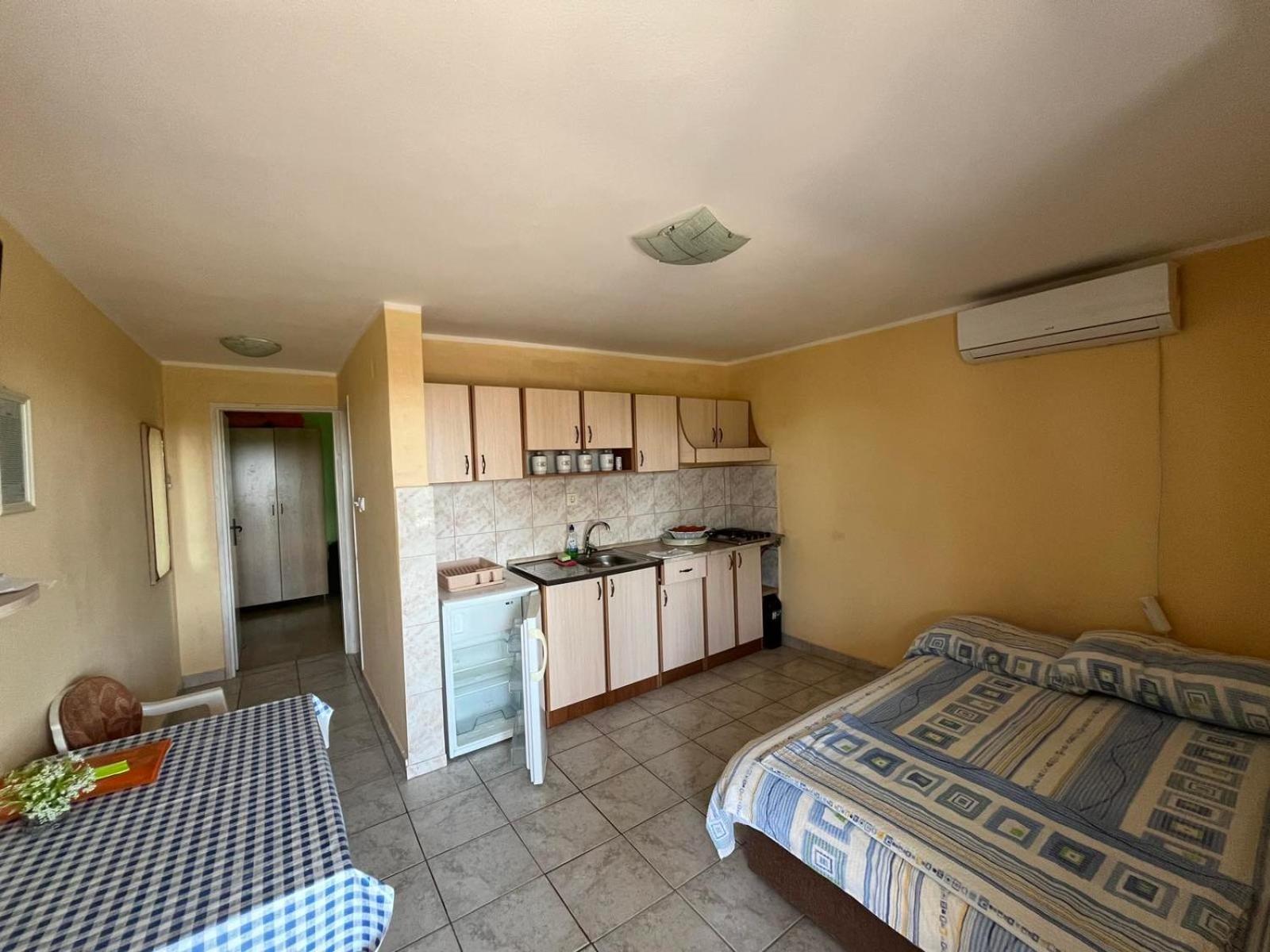 Apartments Mudric Herceg Novi Buitenkant foto
